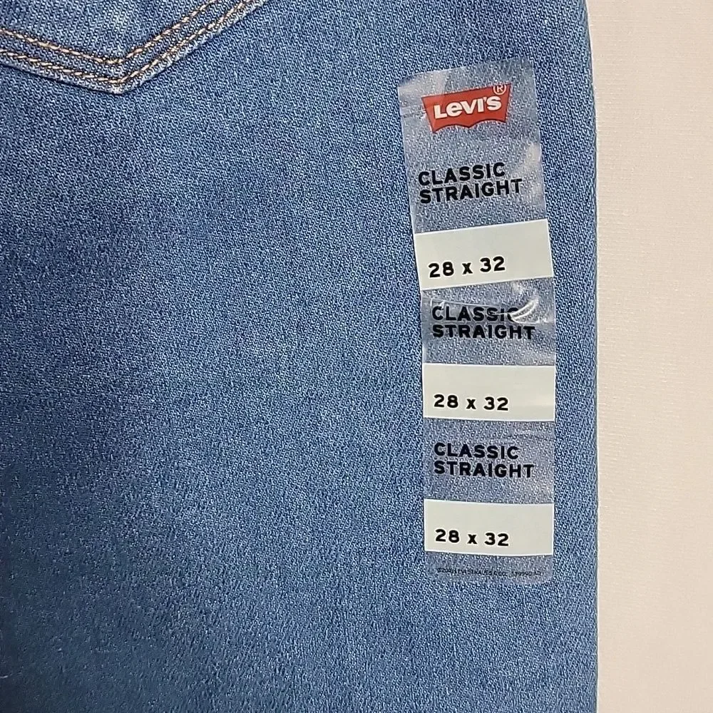 NEW.. LEVI'S.. CLASSIC STRAIGHT.. - Picture 10 of 16